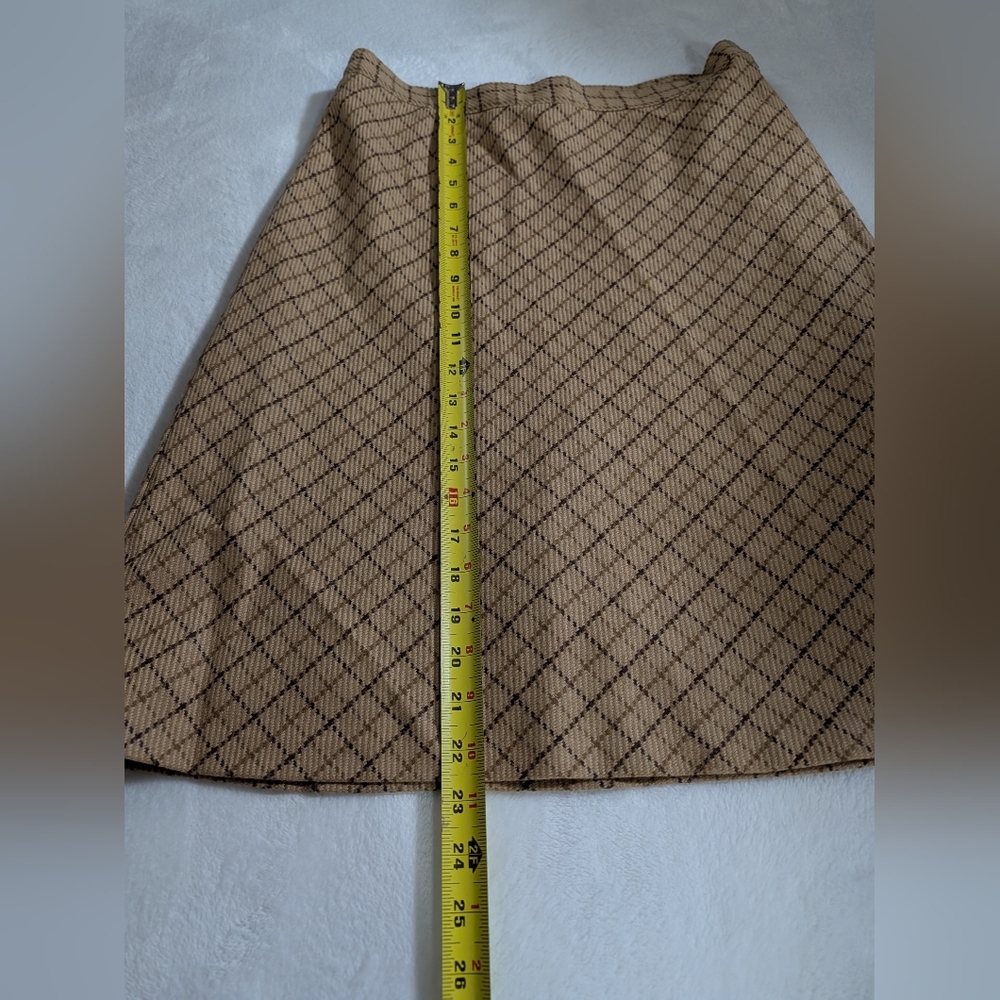 Zara Woman, Tan Checkered A-Line Skirt, Cute, Unique & Chic, Size US 8, EUR 40 - Picture 3 of 6